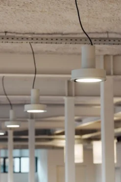 ARNE "S" DOMUS pendel, hvid (RAL9002)