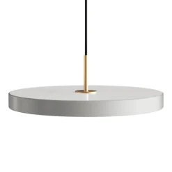 Asteria Plus medium pendel, mist grå/messing