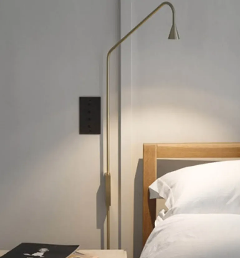 Austere væglampe, messing