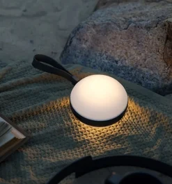 Bring To-Go 12 batterilampe, sort