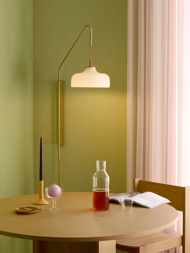 Current væglampe, sand