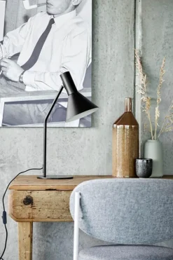 LYSS bordlampe, mat sort