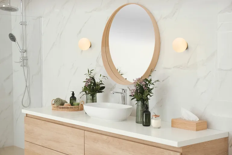 Palla C135 væglampe/loftlampe, messing