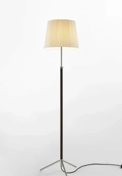 Pie de salón Gulvlampe G3 natur/krom