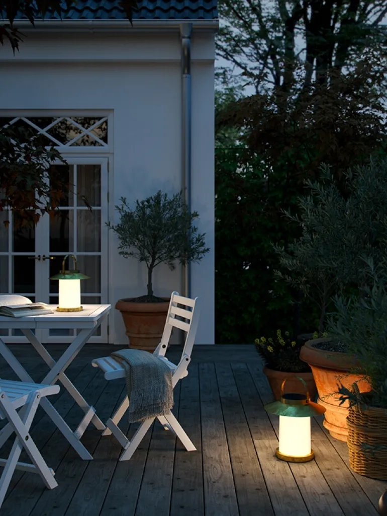 Temple To-Go 35 batterilampe, messing