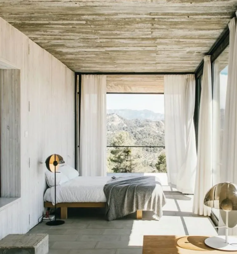 Theia P, gulvlampe, sort