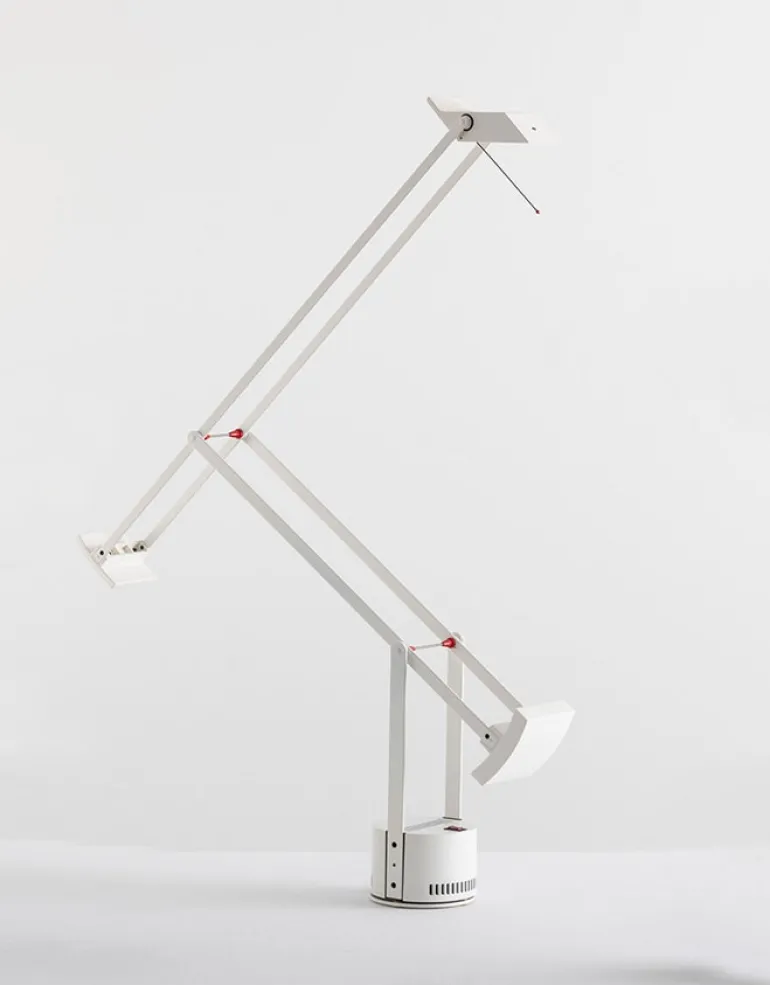 Tizio bordlampe, hvid