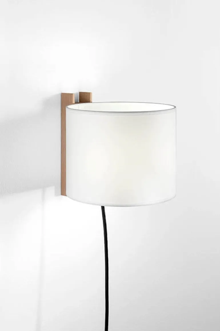 TMM Corto væglampe, bøg/hvid m/ledning