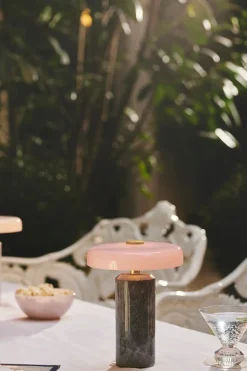 TRIP portable batterilampe / bordlampe, silver/rose